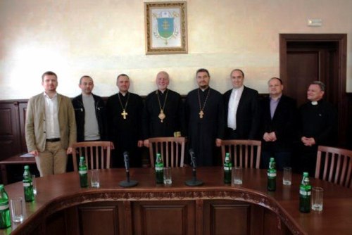 В Івано-Франківську відбулась зустріч голів єпархіальних Комісій УГКЦ сприяння єдності християн.ФОТО